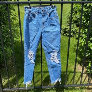 American eagle ripped jeans